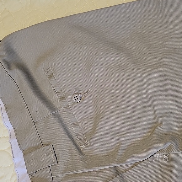 RED KAP KHAKI MENS WORK PANTS - Picture 3 of 3